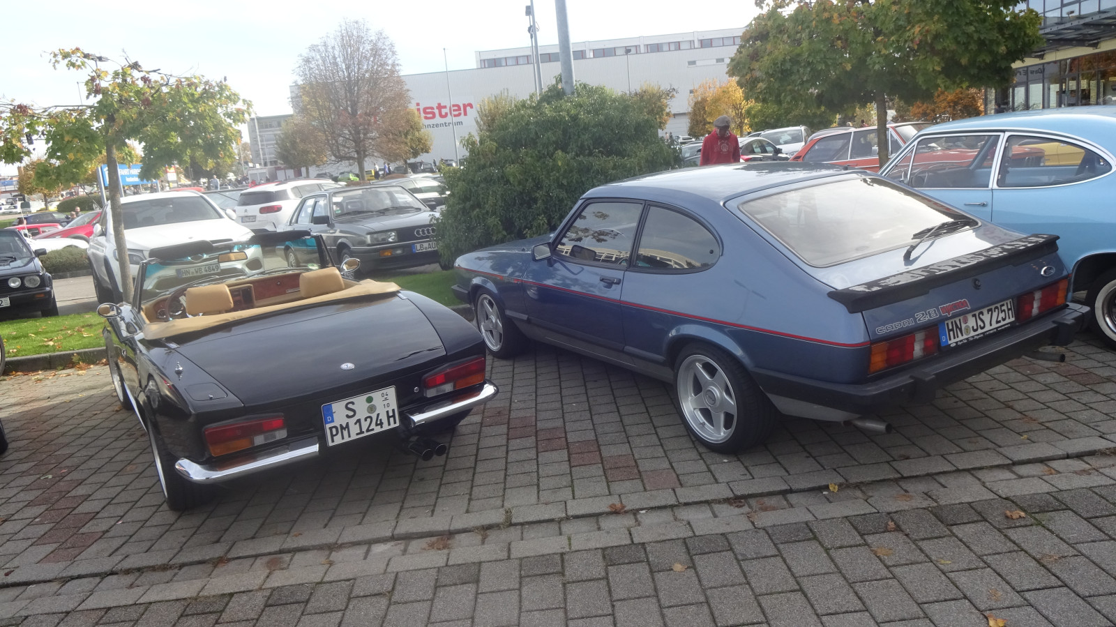 ford-capri-2-8-ijection-fiat-124-spider