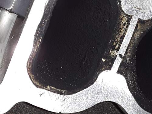 Einlasskanal-versottet1