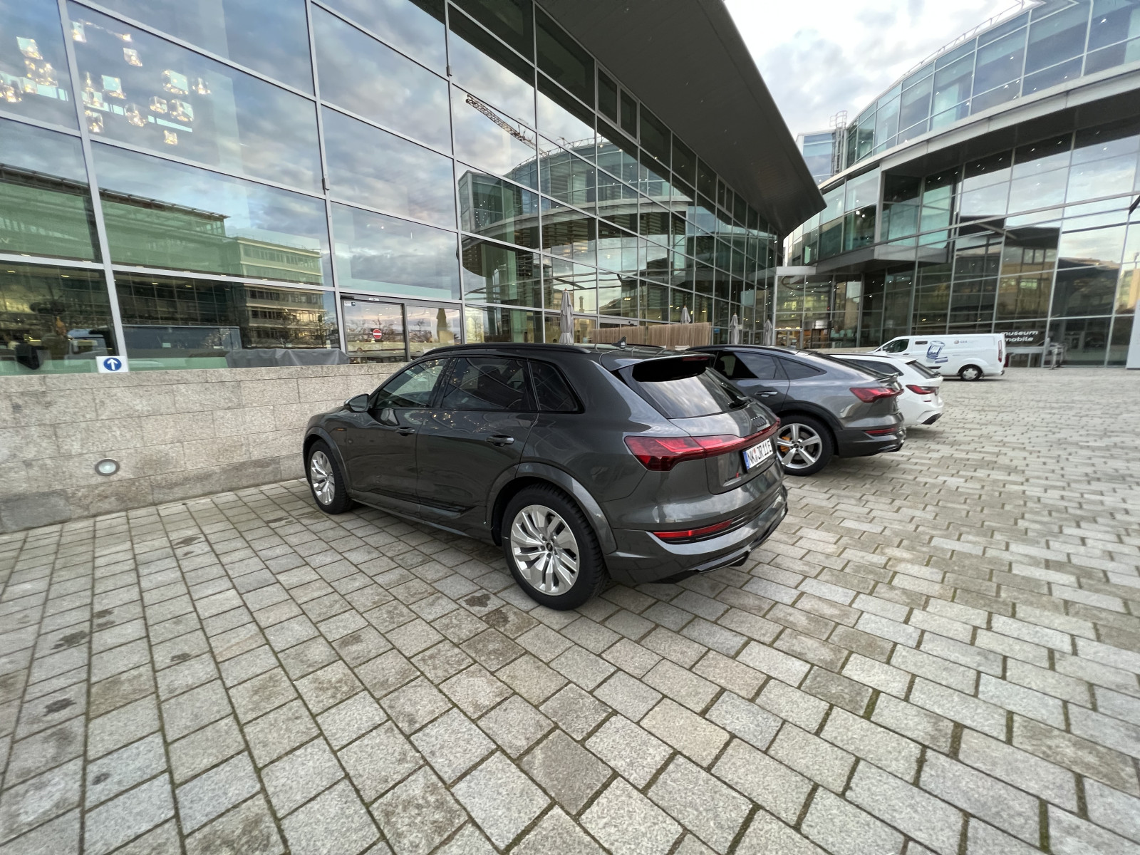 Aktuelle Lieferzeiten Audi e-tron/Sportback