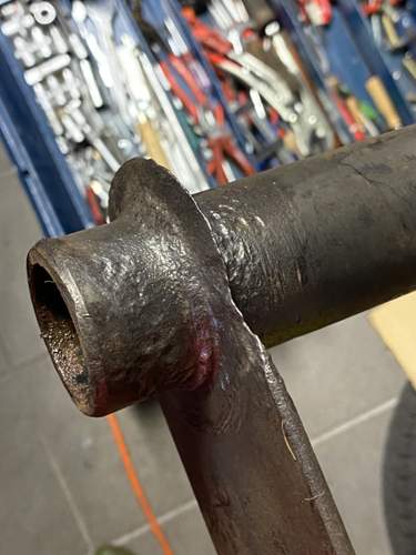 Federschwert entrostet