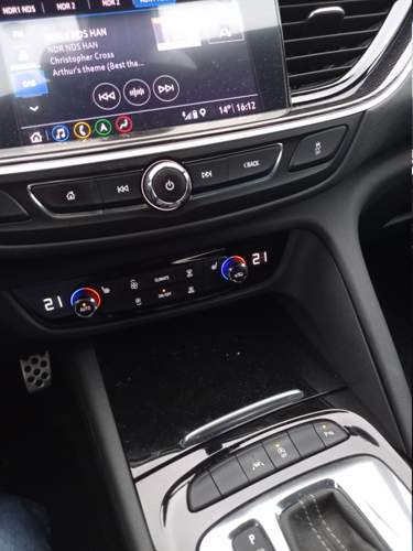 Schalter für Spiegelheizung