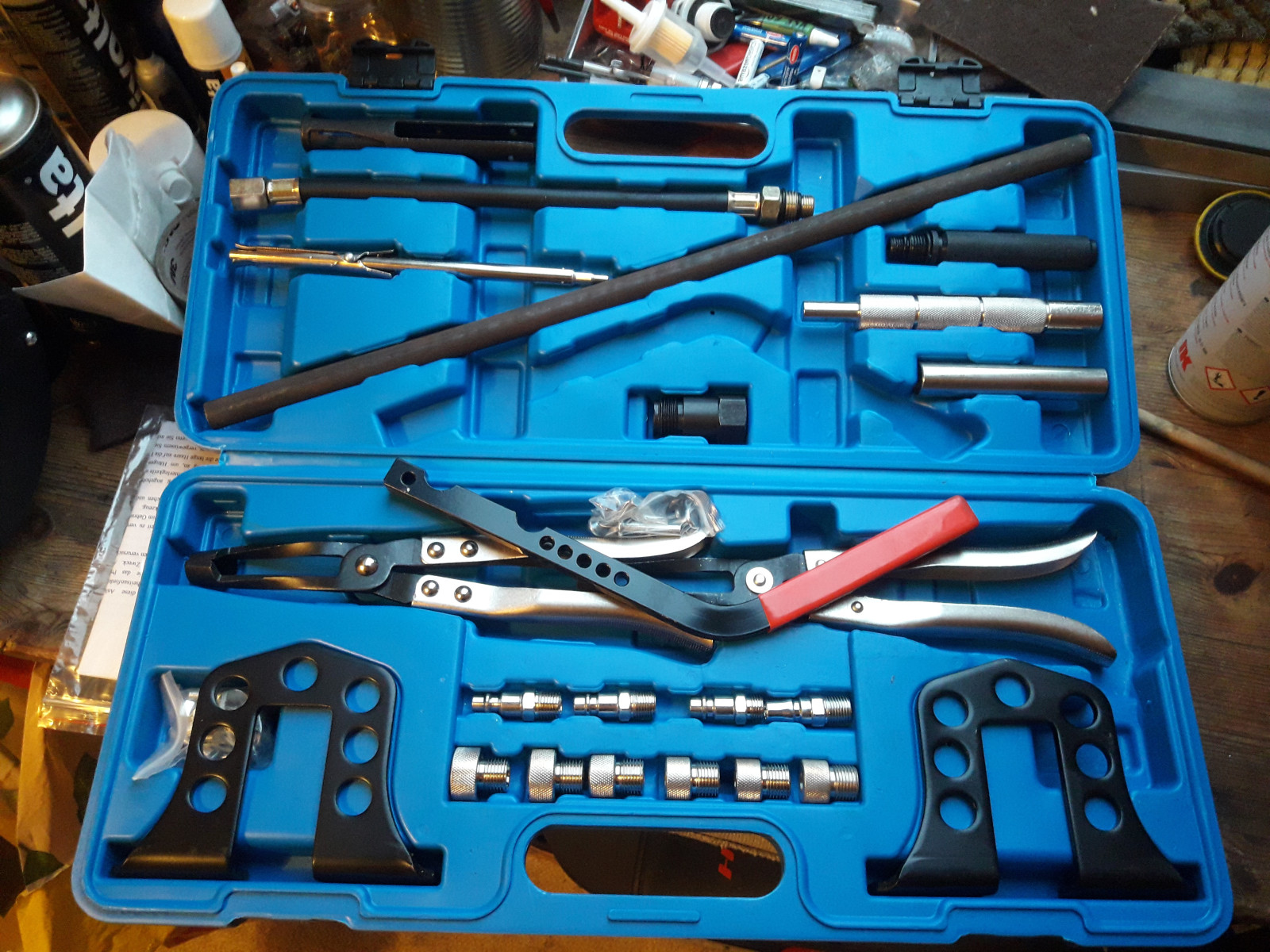 Werkzeuge Omega und Senator