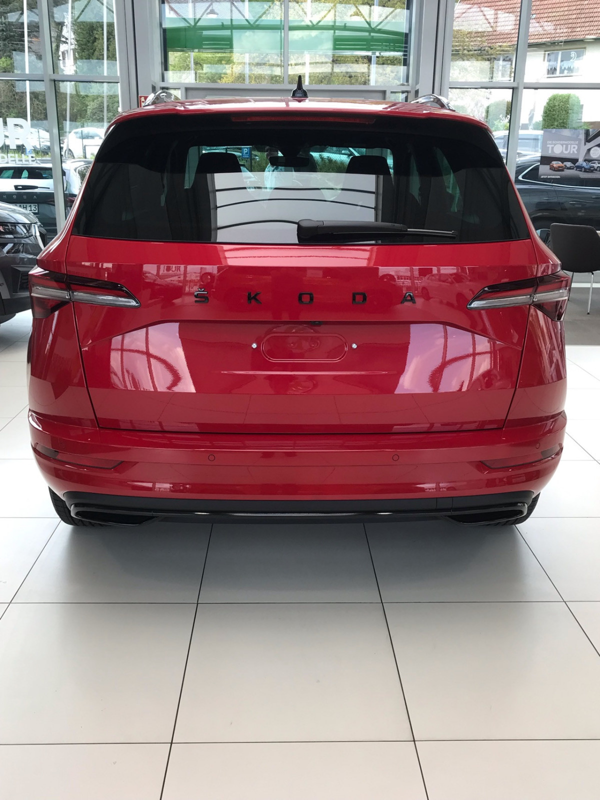 Zeigt doch mal eure Skoda Karoqs