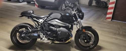 R NineT Akrapo