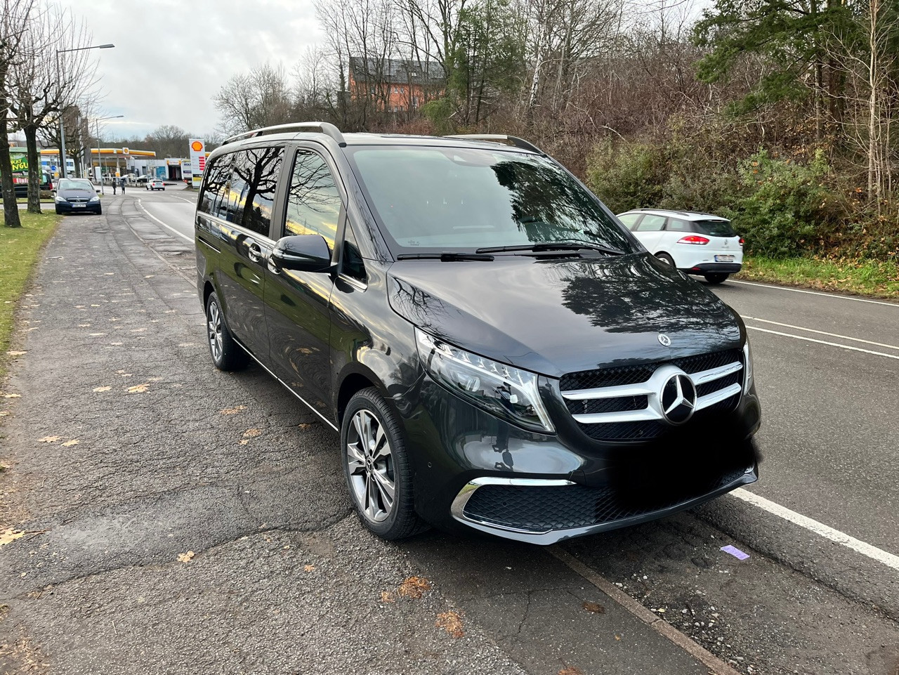 Wartezimmer Neuwagenbestellungen