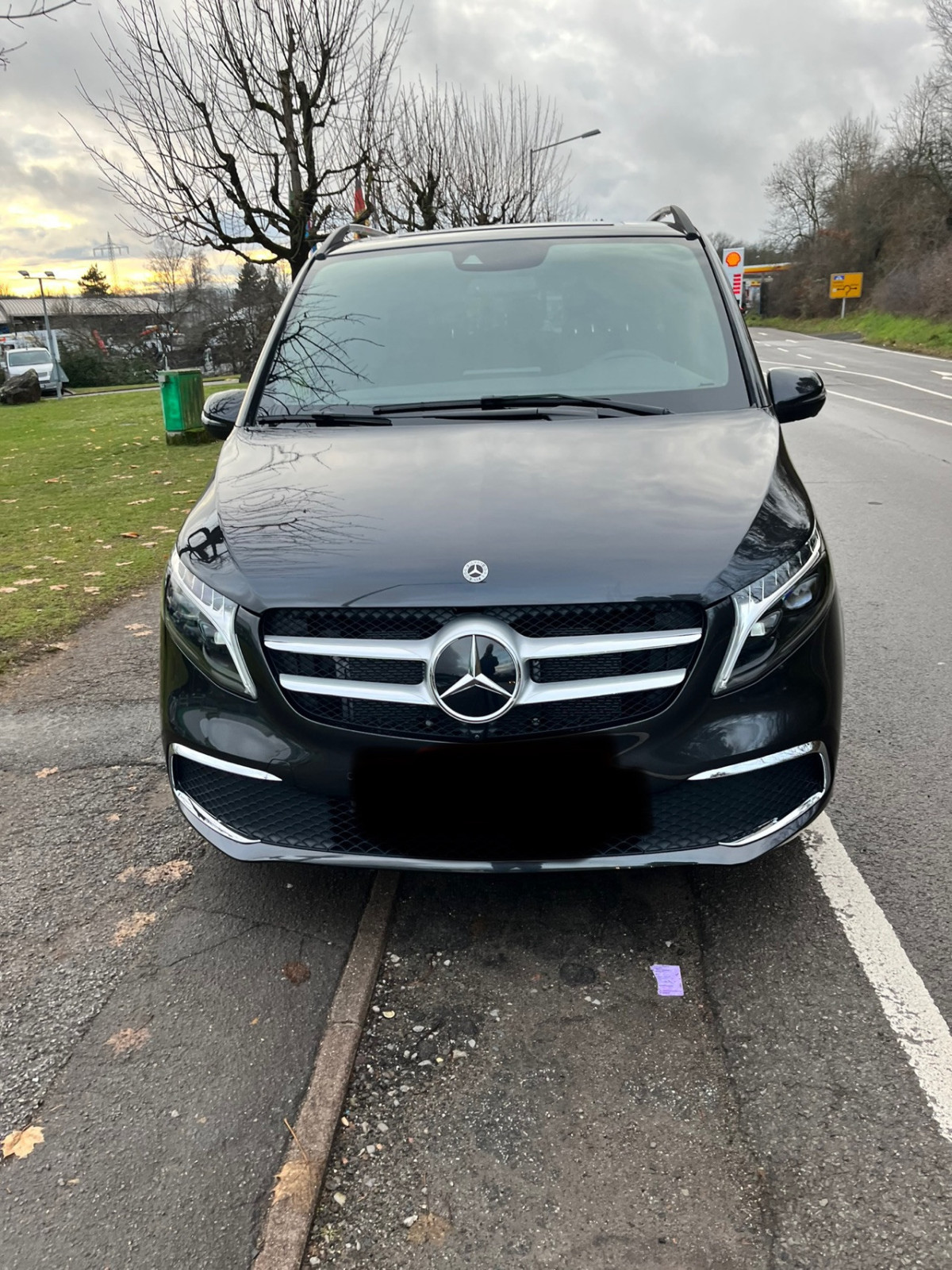 Wartezimmer Neuwagenbestellungen