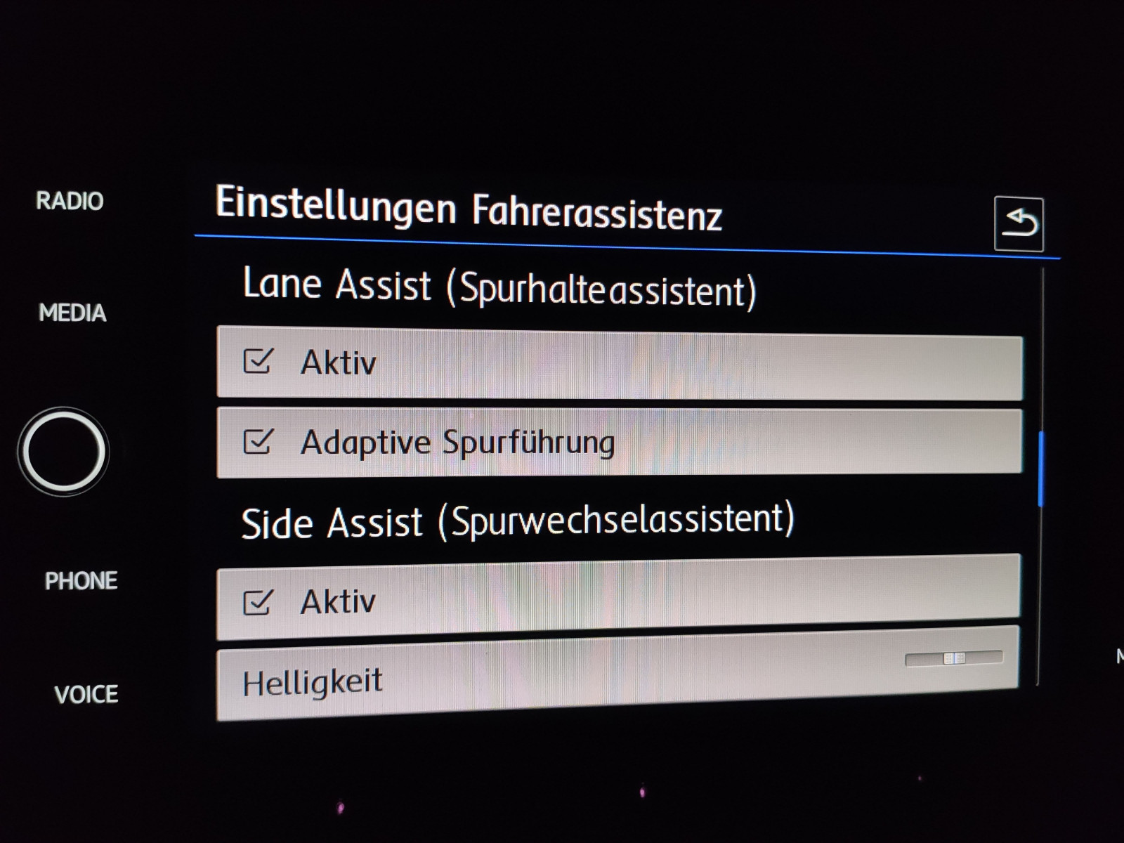 Adaptive Spurführung fehlt im Menü?