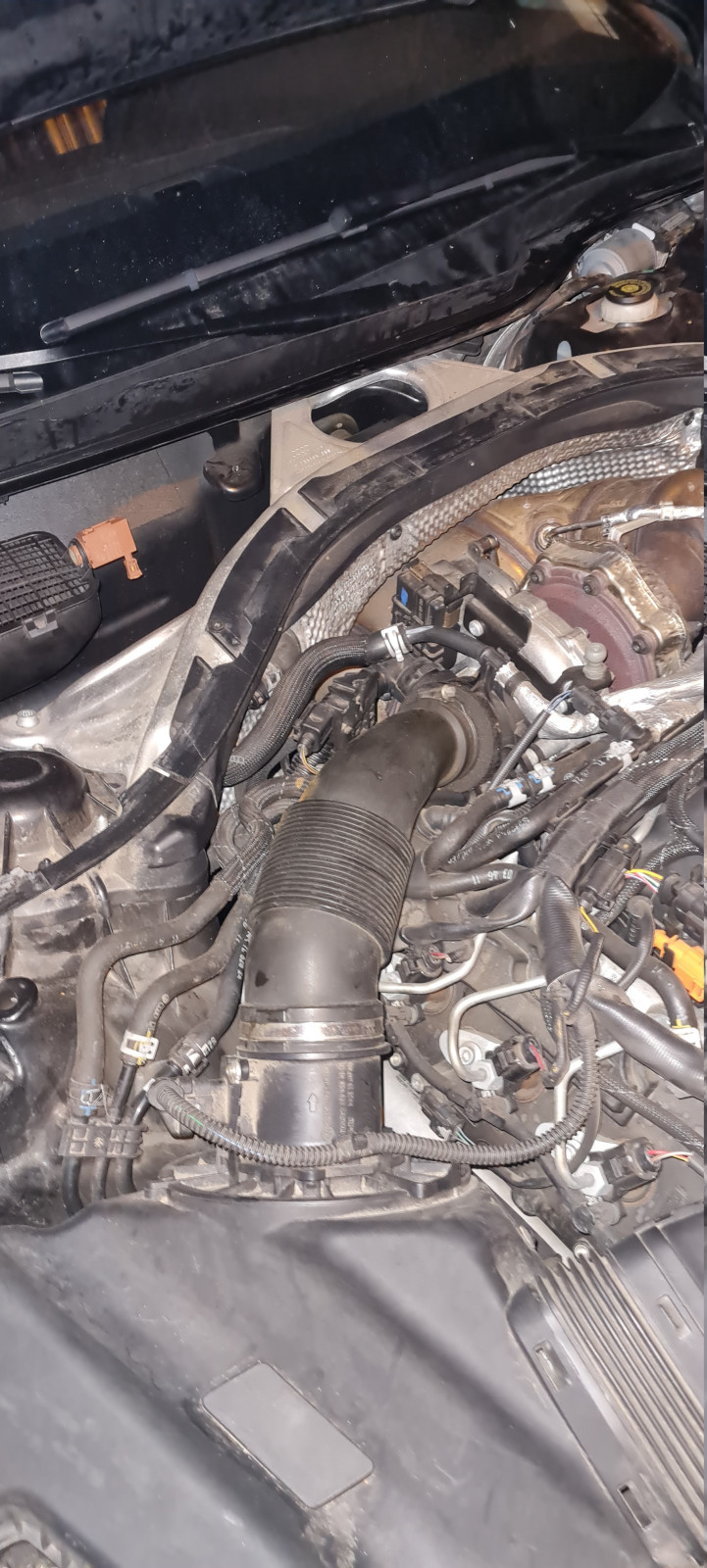 Audi A6 4G vorglühkontrolle Spirale im Auto blinkt / P102E 00 [109] / 5260 ( G235 ) / 4481 / 4483