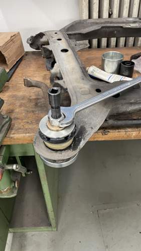 2b77da6b-5df7-49db-b6c9-a8780670c076