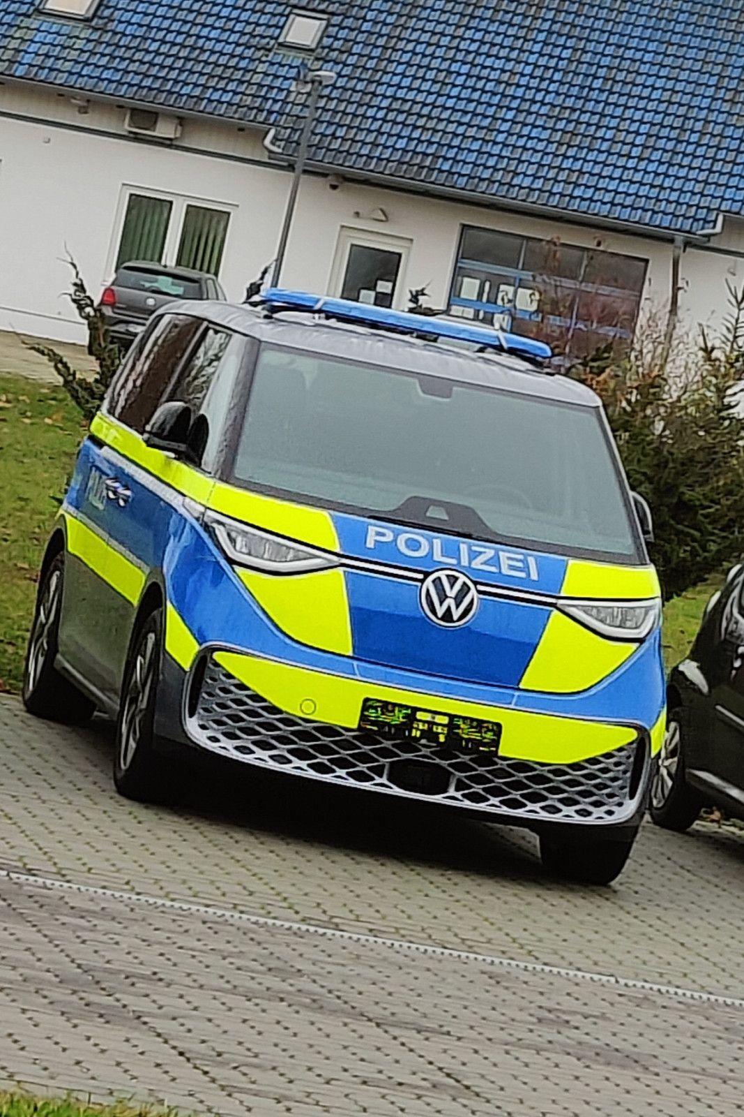 414852f2-3d6b-4393-aa93-300ab5faa05c