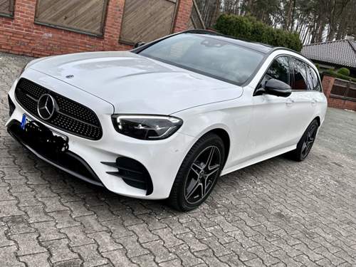 42499940-5093-4085-8f00-449e69c5d752