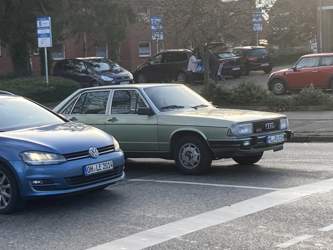 0933b264-9b5f-423c-82d1-1ef9a33ccb7f