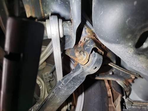 Wunderbar Mercedes W204 Hinterachse Rost Garantie Bilder