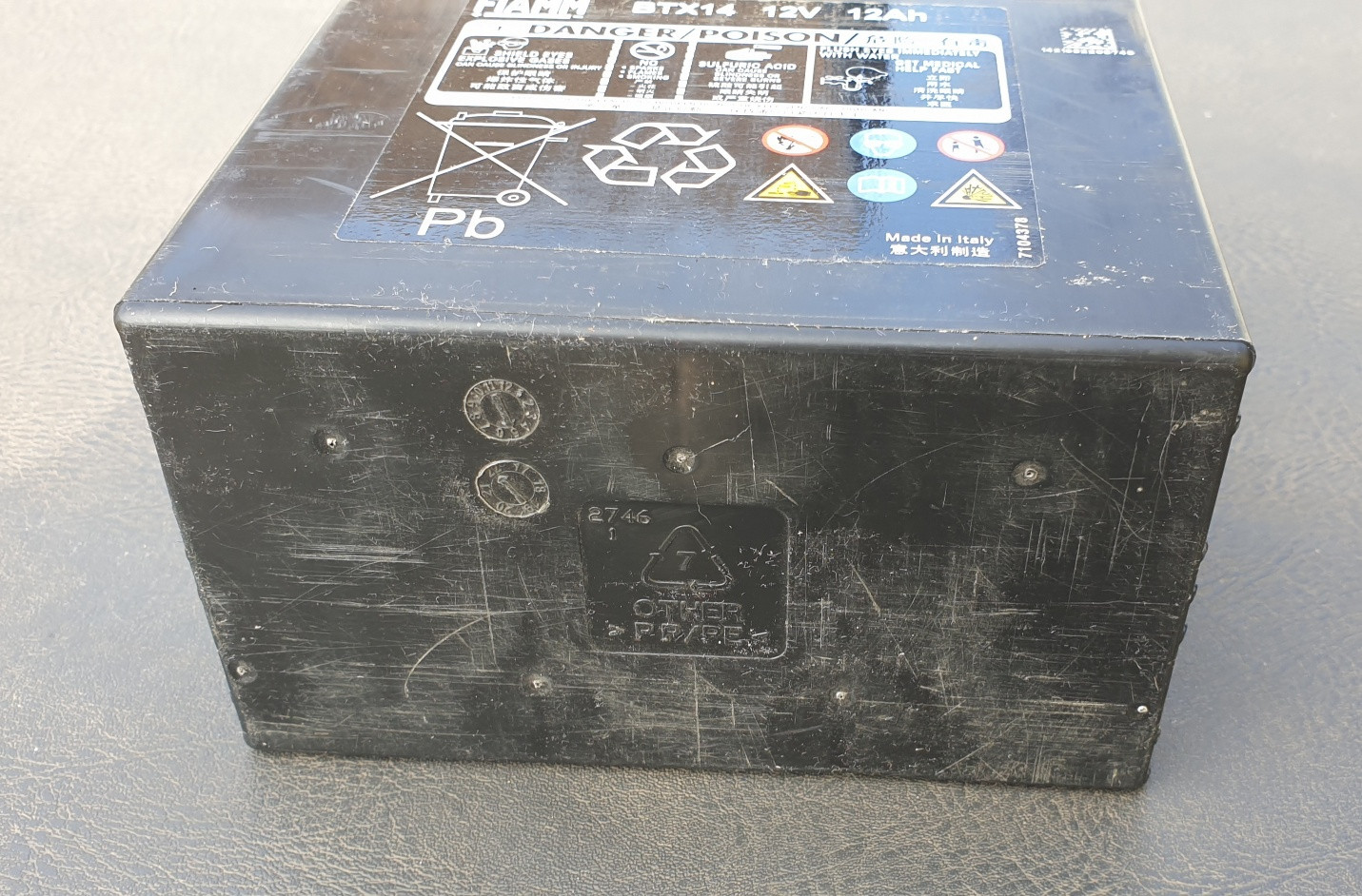 Fehlermeldung Backup Batterie, finde aber keine Batterie