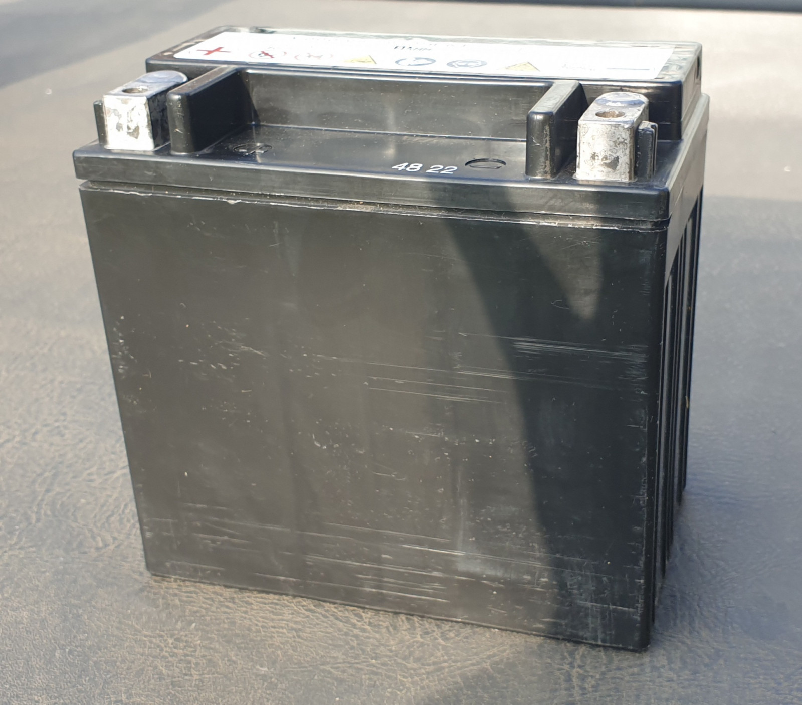 Fehlermeldung Backup Batterie, finde aber keine Batterie