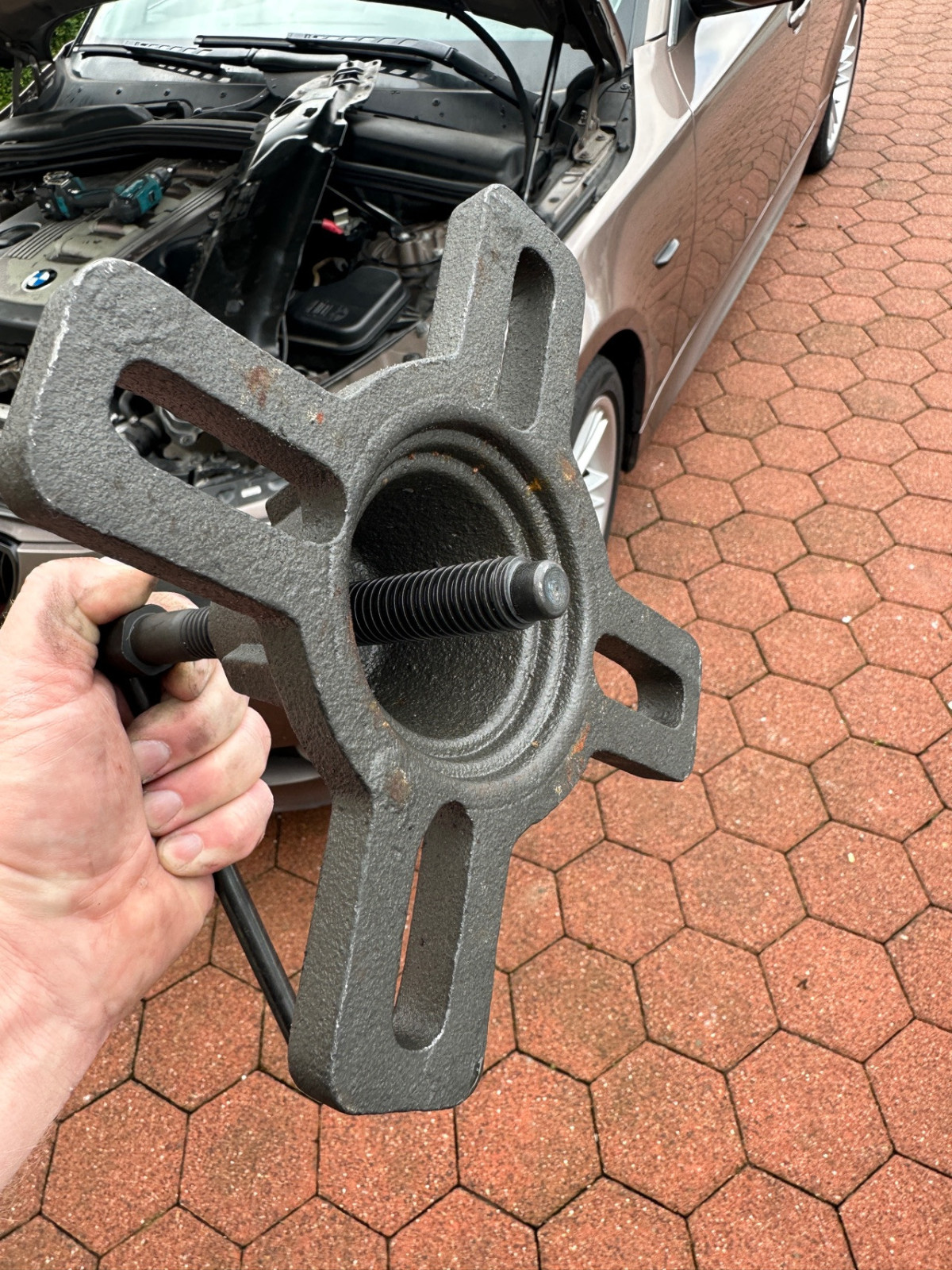 Suzuki Swift MZ Bj 2009 Trommelbremse lässt sich nicht lösen