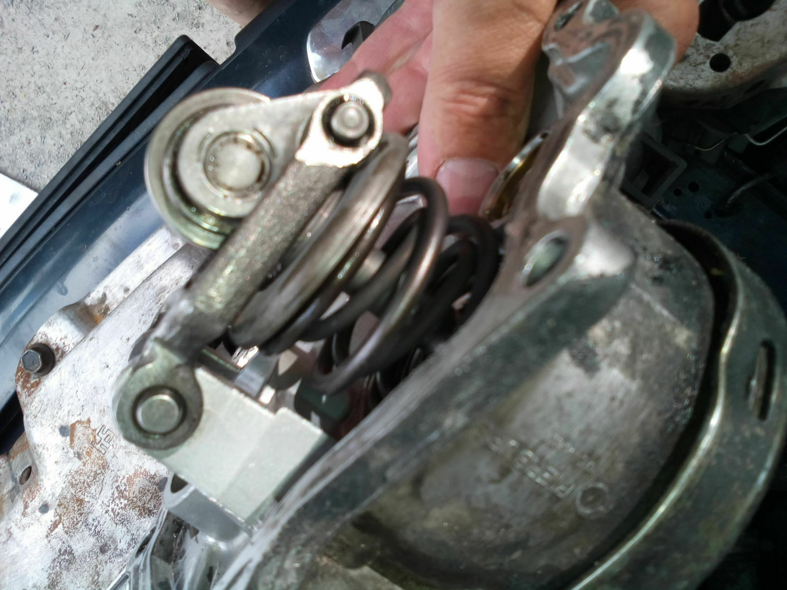 Helles metallisches Ticken