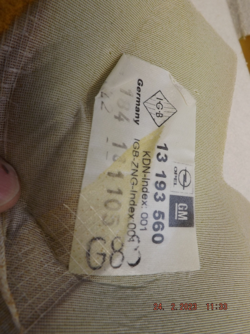 Beide Sitzheizungen der vordersitze haben immer wieder gleichzeitig aussetzer