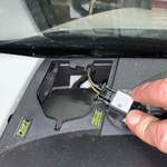 Abgel&ouml;ste R&uuml;ckplatte der originalen Hocht&ouml;ner mit Anschlussbuchse