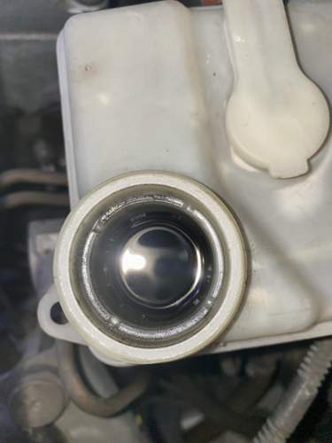 Alte Bremsflüssigkeit