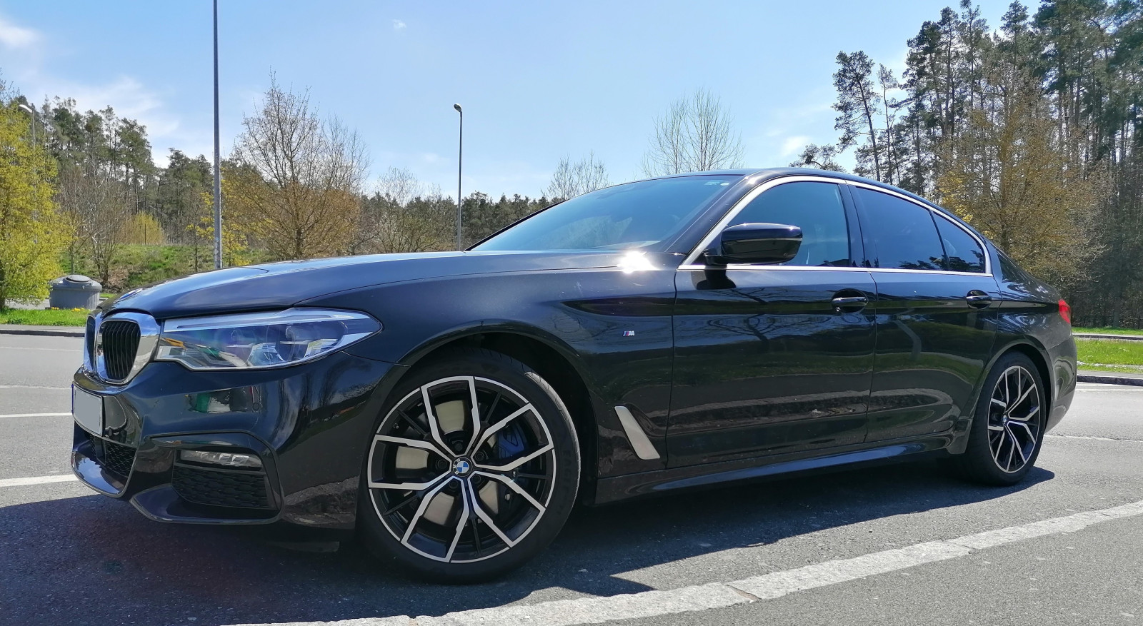 Noch ein Bild bei besserem Wette von schräg vorne und...