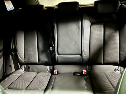 Gurtschlösser beleuchtet