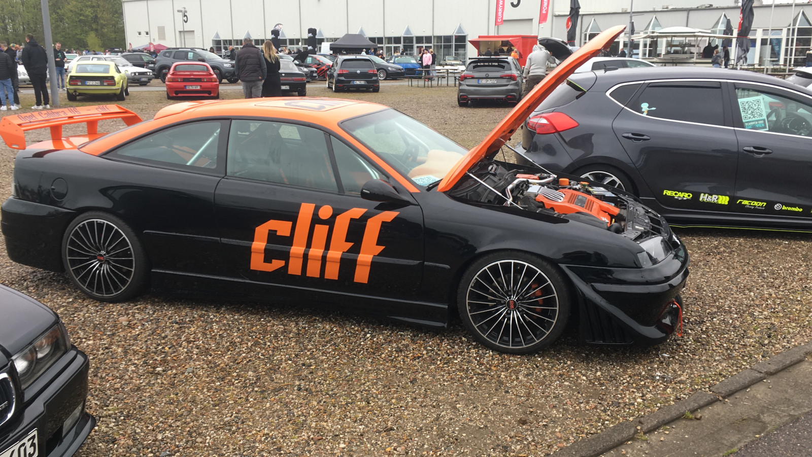 a6b3e413-7733-4c66-97bd-60db408ba5d4