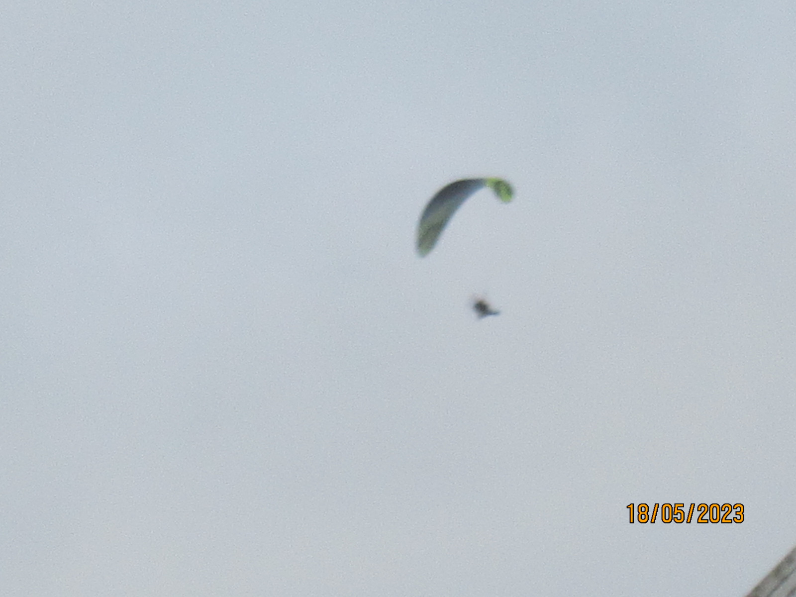 Der Schrottplatz - Spiegelsymmetrisch des Showrooms