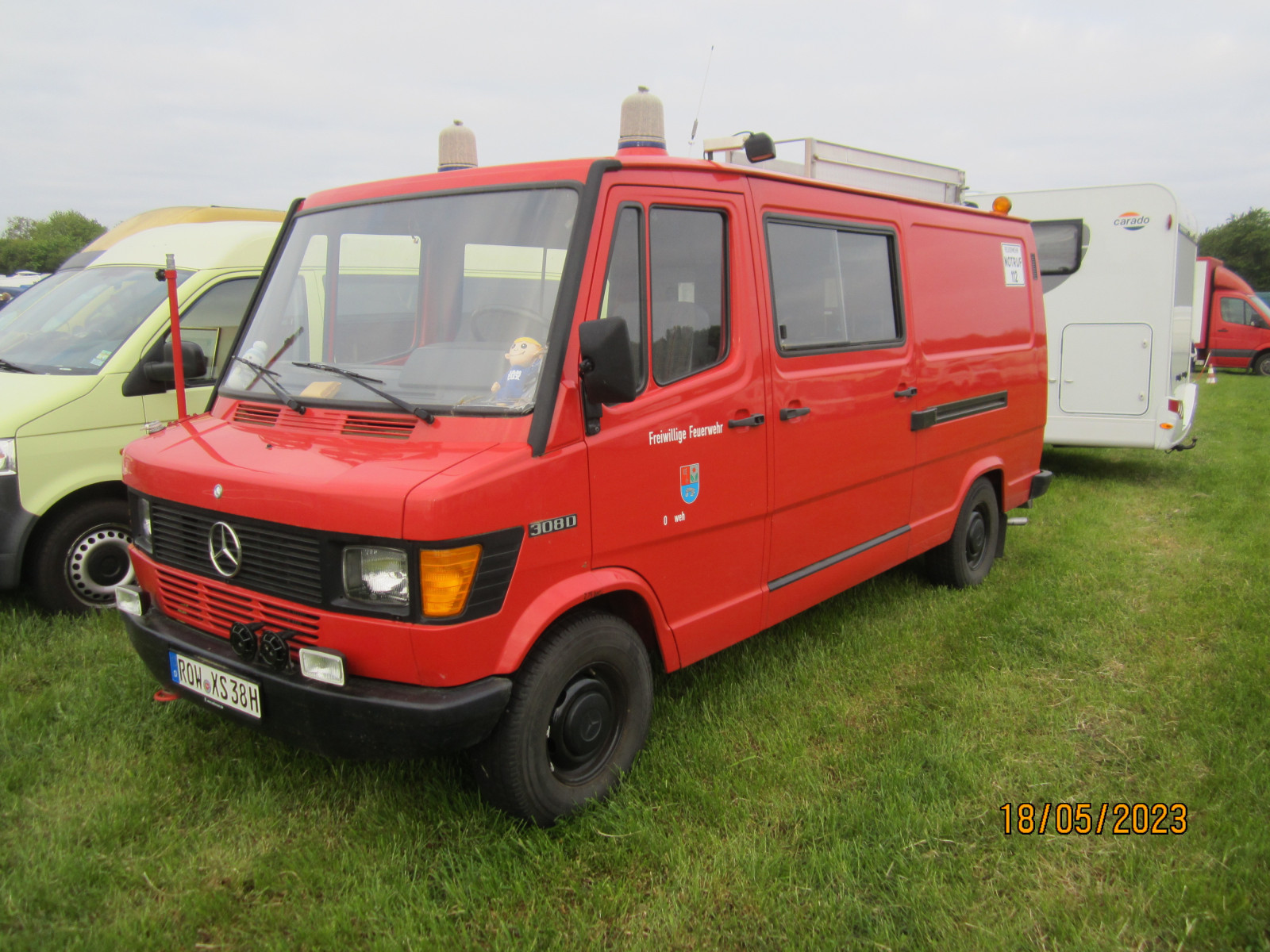 Der Schrottplatz - Spiegelsymmetrisch des Showrooms