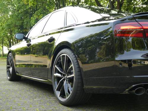 Audi S8 plus Spurverbreiterungen