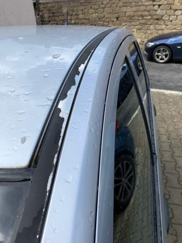 Mitsubishi Colt Z30 Dachleiste abmontieren - Starts...
