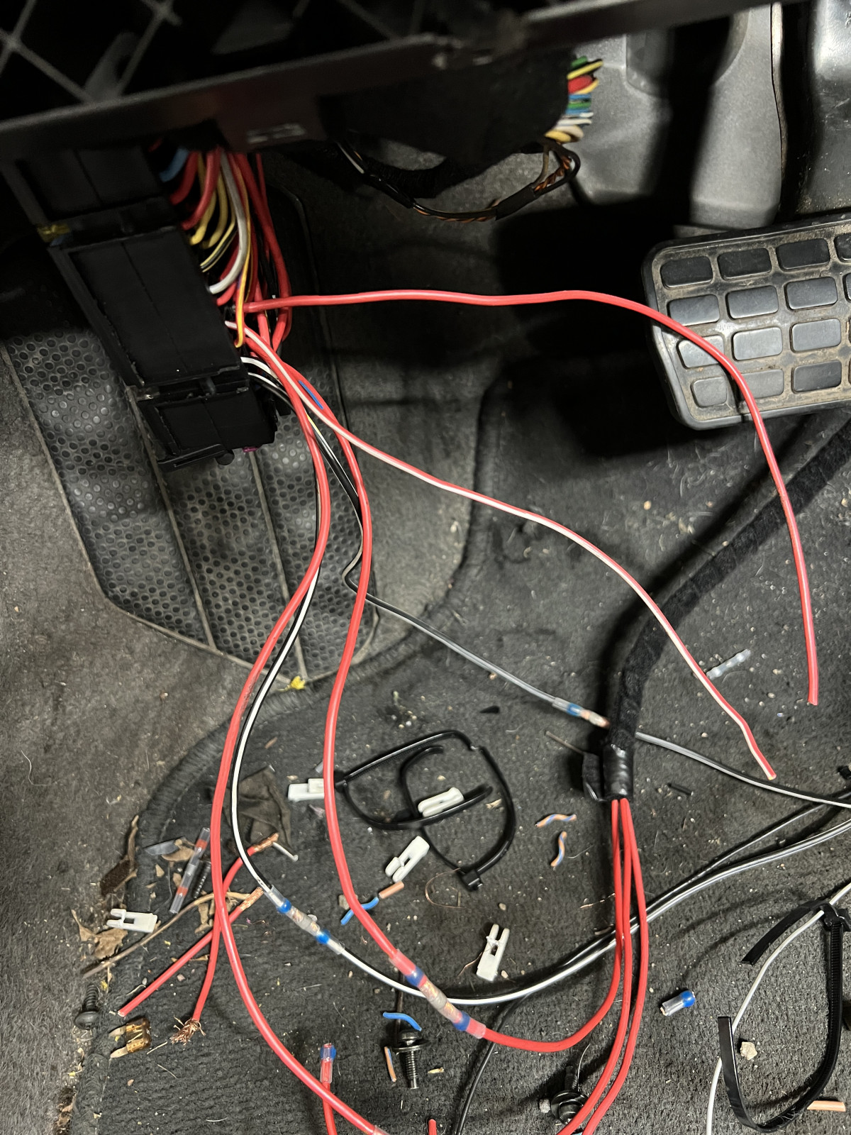 ZV nachrüsten Pinbelegung 9Pin