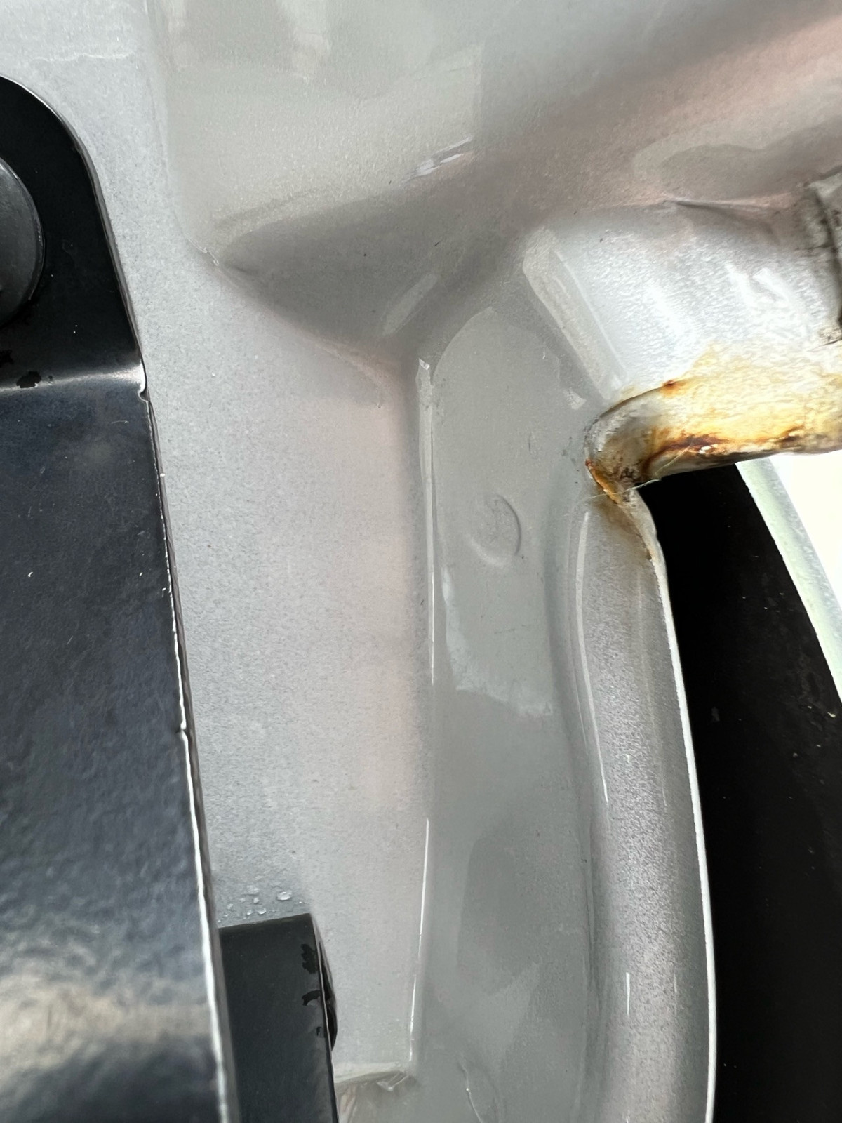 Ist das Rost an der Heckklappe?