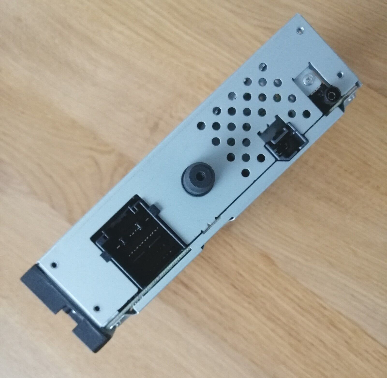 Omega B - KFL - FORD Panasonic Autoradio Transit V363 KK3T-18D815-DJ einbauen