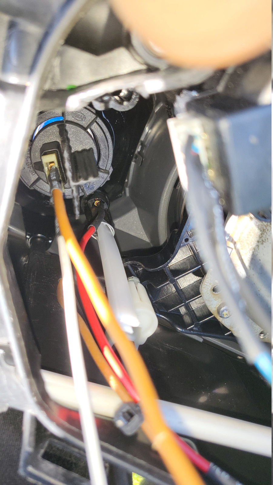 Kabelbruch Scheinwerfer