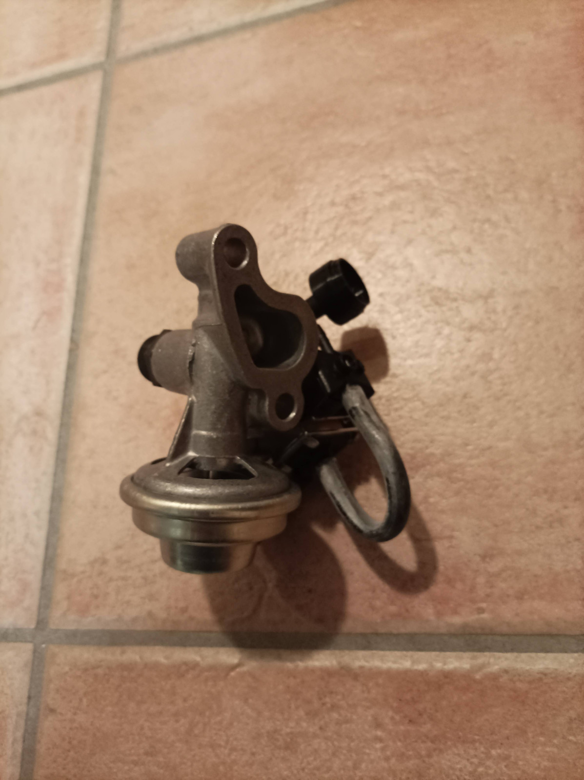 Summen hinter dem Motorblock zieht Batterie leer, Anlasser dreht nicht usw., Horror ohne Ende