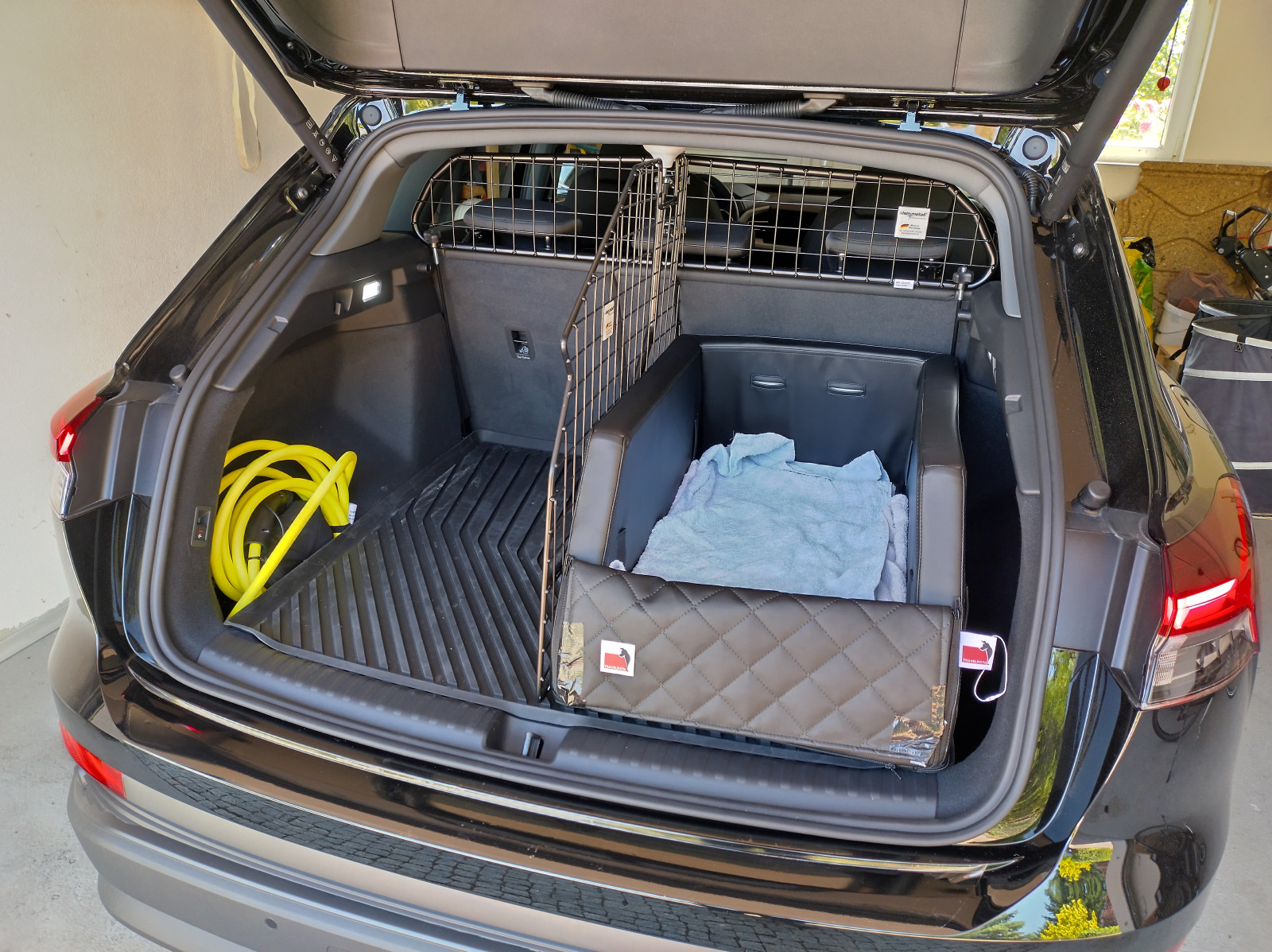 Hund - Transport, Nützliches und Co.