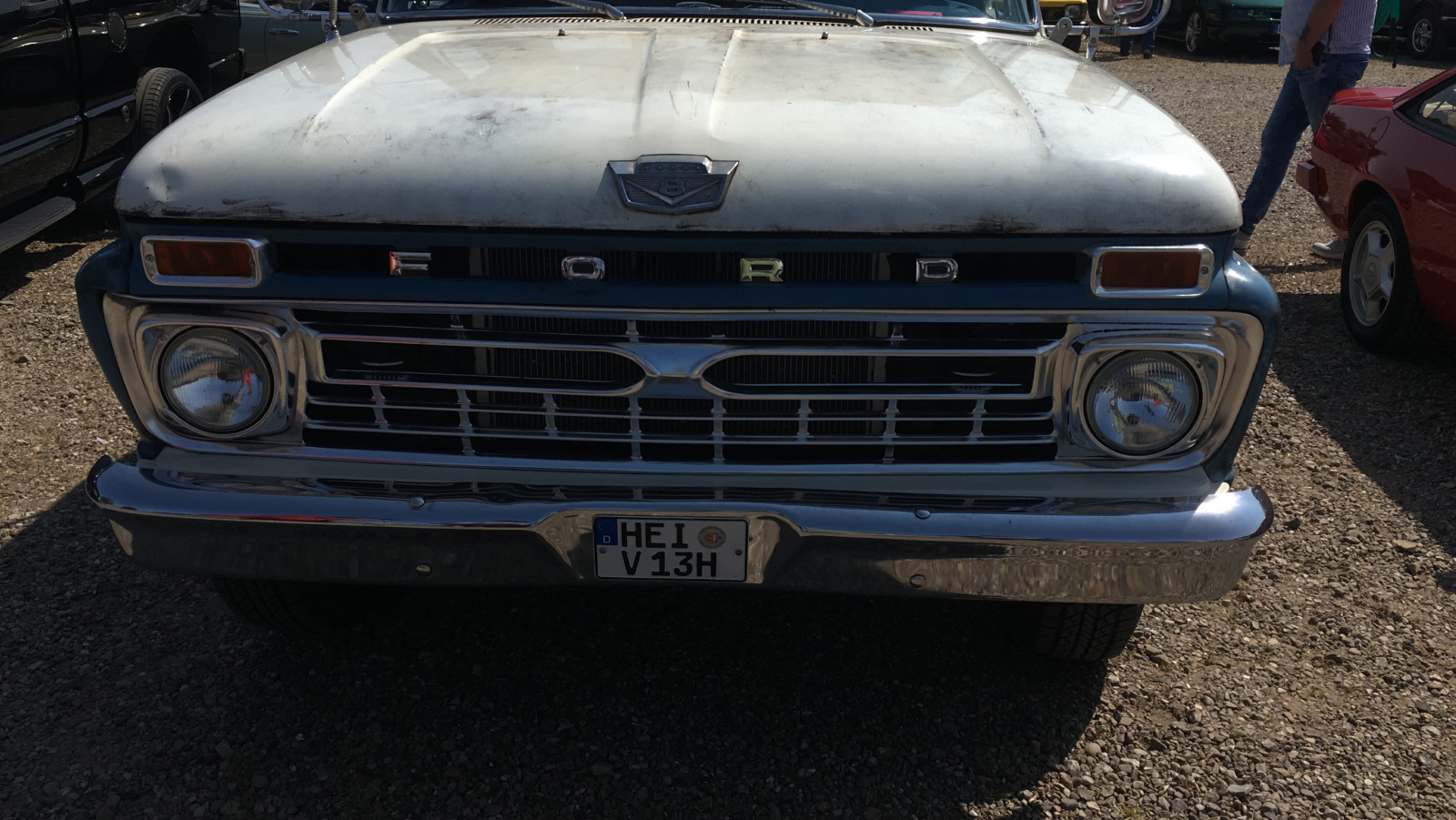 b0101b76-4c39-4a4d-b50a-e9c25c916072