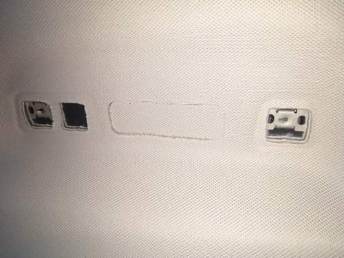 Öffnung für die Leuchte fast durch