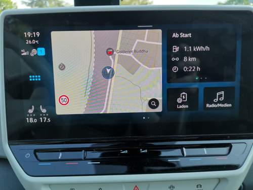 51abe983-f95e-4b13-ac79-105d5e90870a