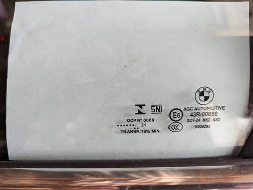 Stempel auf der Scheibe