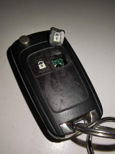 Ausgebrochener Taster Fernbedienung