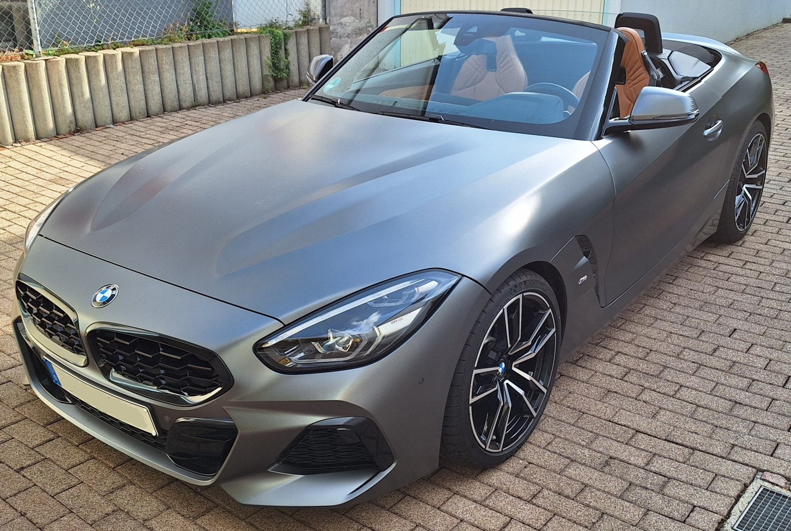 Facelift Nieren installiert