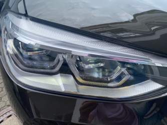 LED Lichtkranz auf dem Bild gelb