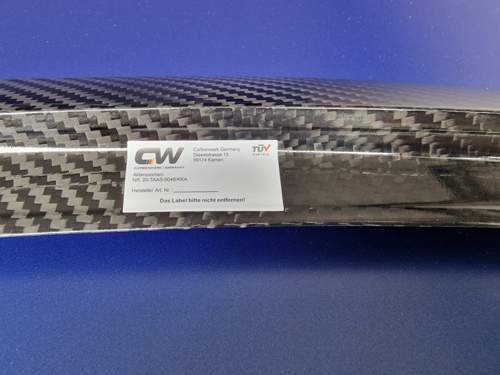 Carbonspoiler Unterseite 2