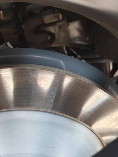 Bremse vorne 9.000 km.jpg