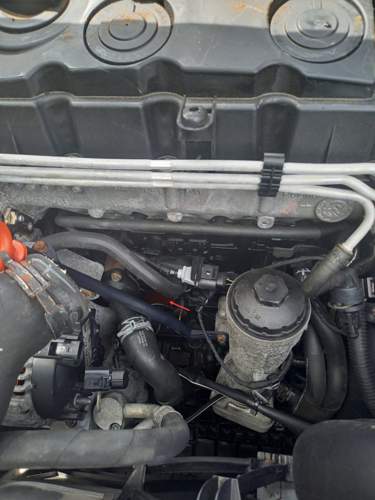 Motorraum Flüssigkeitsverlust