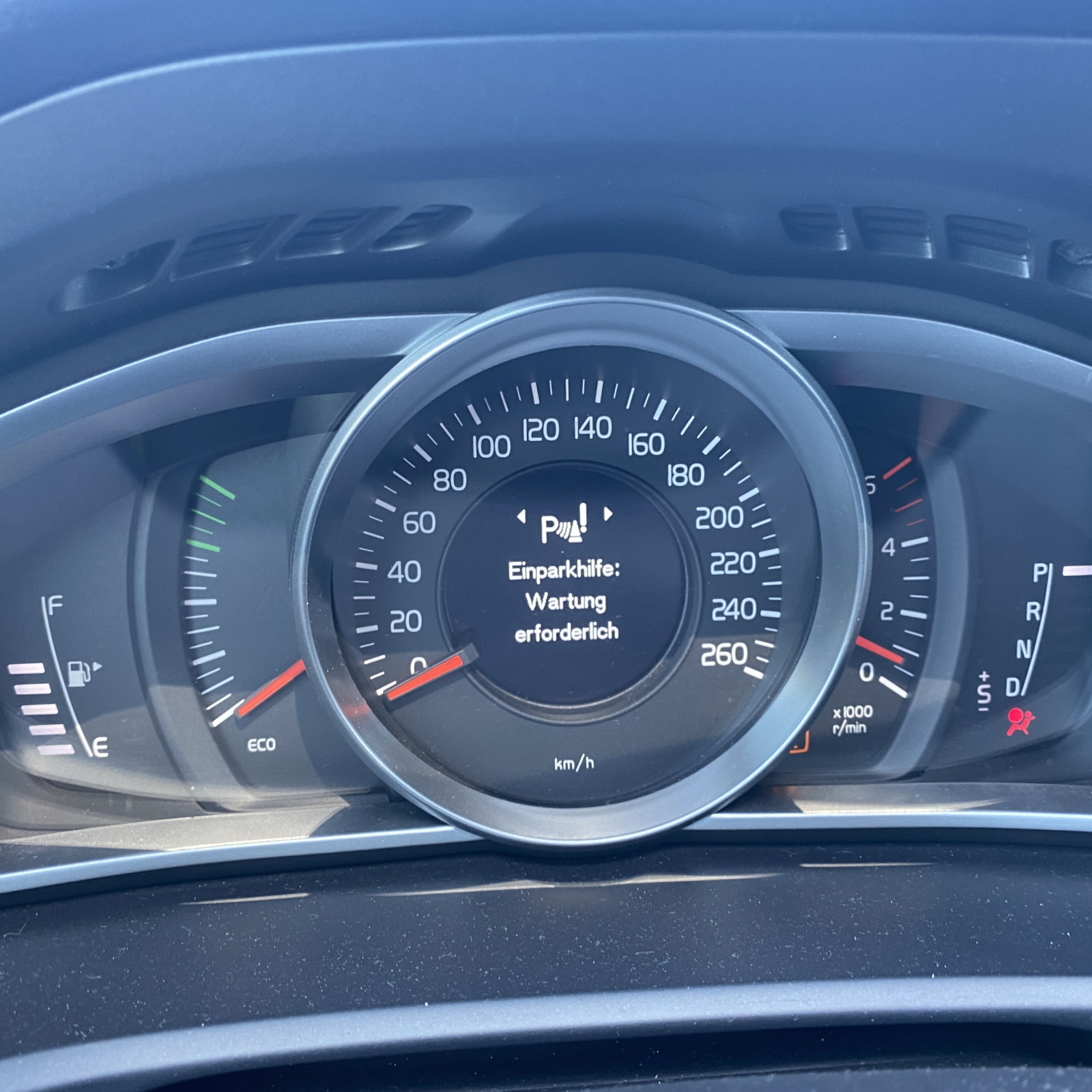 V40: „Motorsystem Wartung erforderl.“ uvm.