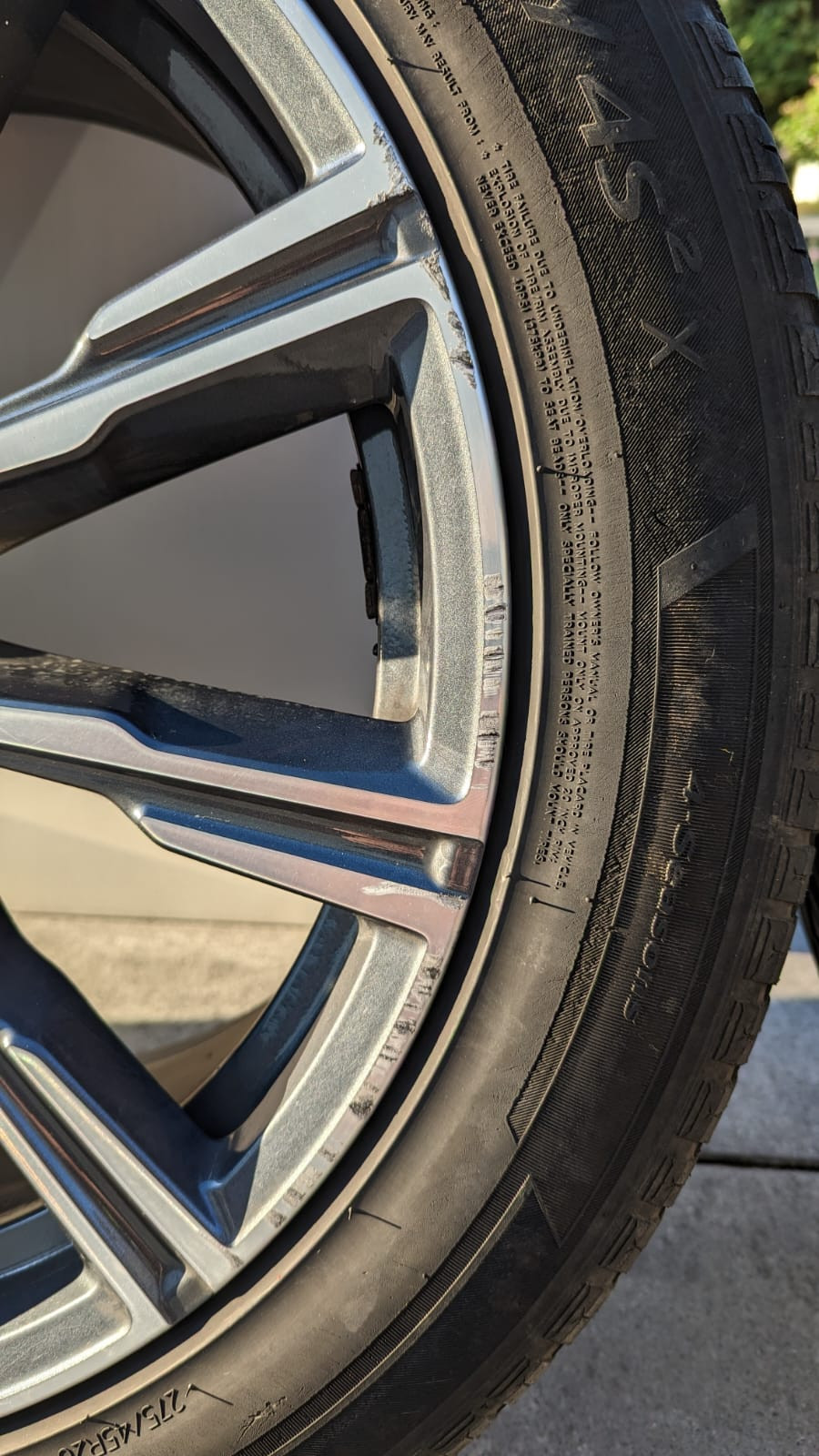 Verkauf BMW X5 G05 X6 G06 20" M740 M Räder 275/40 R20 Ganzjahresreifen