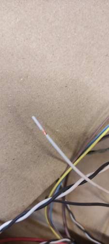 Würde ich ablängen und mit Lötverbindern